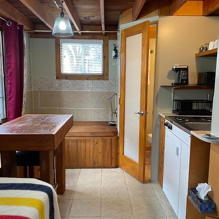 Luna Bed & Breakfast Grand Forks Buitenkant foto